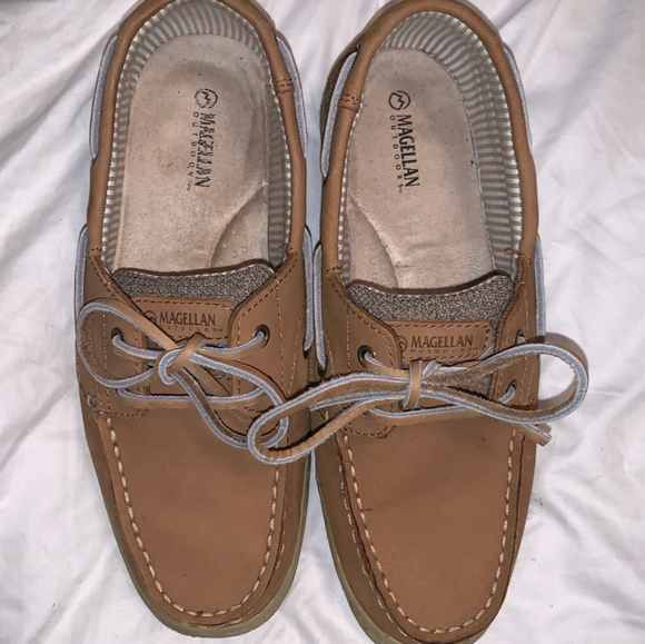 magellan moccasins
